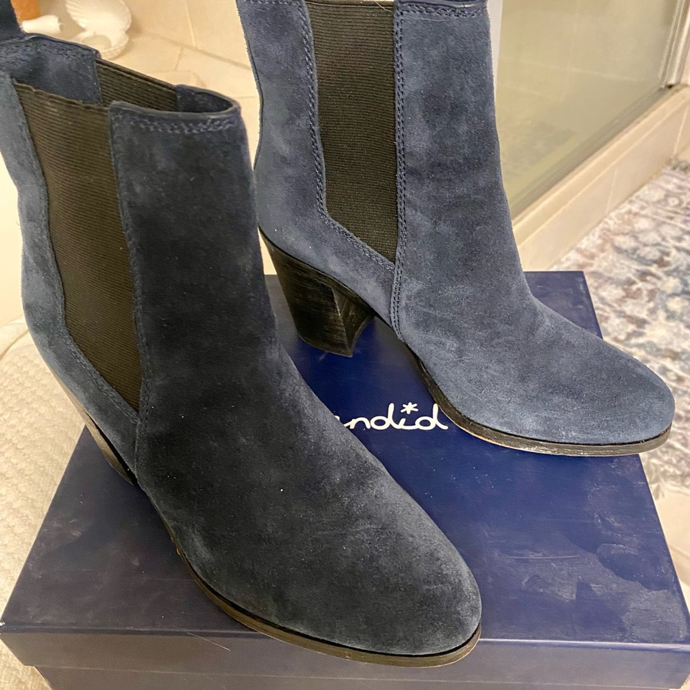 Splendid Newbury  blue suede Boots Size 7 1/2